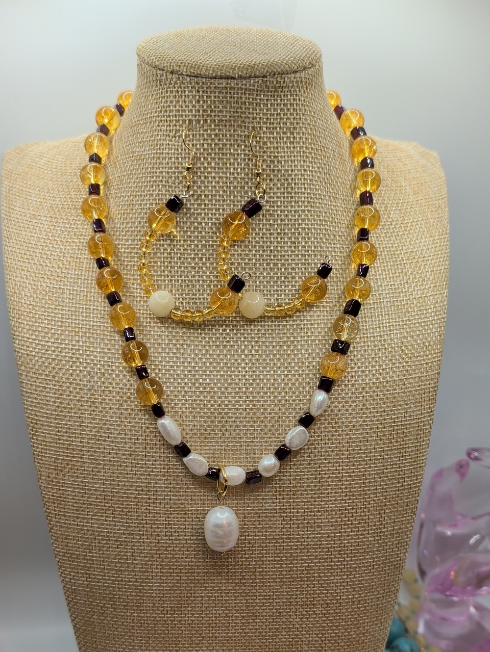 Cetrine, Pearl And Garnet Beaded Necklace With Pearl Pendant & Earring Set